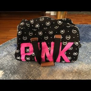 PINK/Victoria’s Secret Duffle Bag Luggage